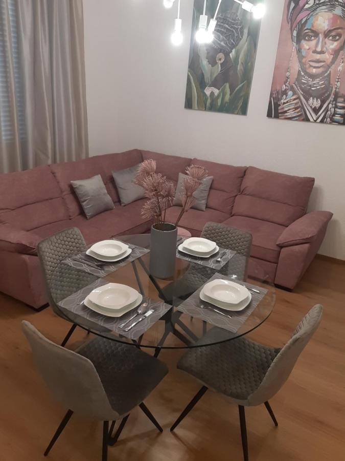 Apartman Vale Appartement Rijeka Buitenkant foto